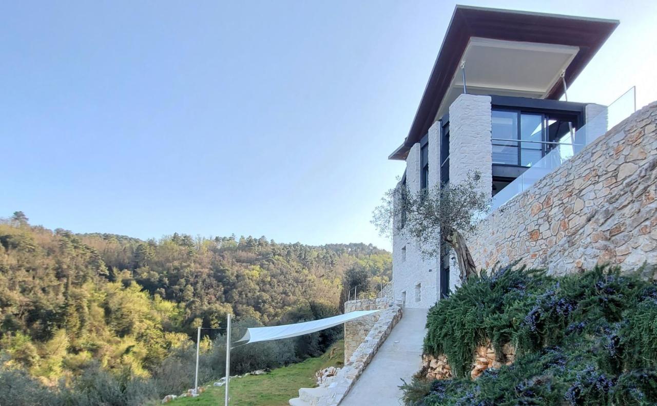 Villetta Farfallina "The Unique Property In The World With An Openable Roof" Lucca Exterior foto